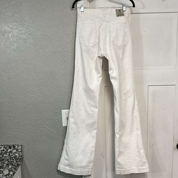 RALPH LAUREN WHITE HIGH RISE FLARE JEANS SIZE 28 - Picture 3 of 17